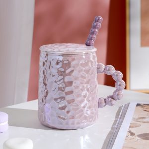 Κούπα κεραμική διακοσμ. 450 ml 13Χ9Χ11 εκ. Μωβ πέρλα με καπάκι και κουταλάκι - KESKOR 79214-1